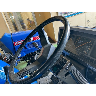ISEKI トラクター TA267F
