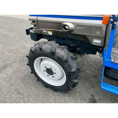 ISEKI トラクター TG273F