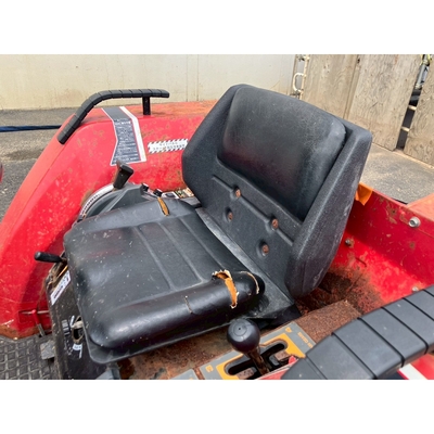 MITSUBISHI トラクター MT25