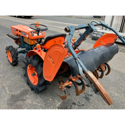 KUBOTA トラクター B6001D