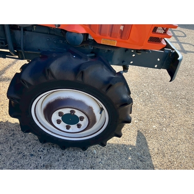KUBOTA トラクター L1-18
