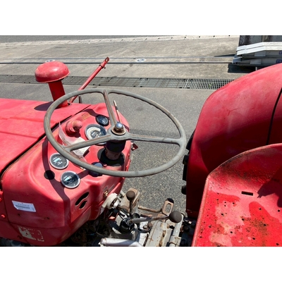 Massey Ferguson トラクター MF135S