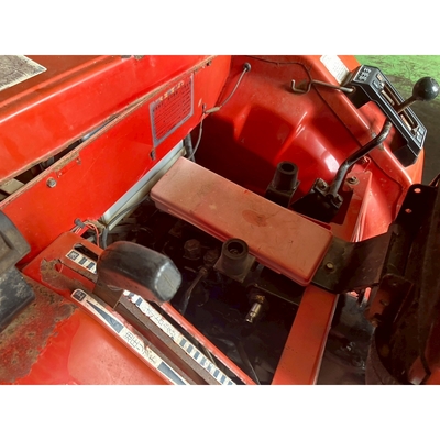 YANMAR トラクター  F16D