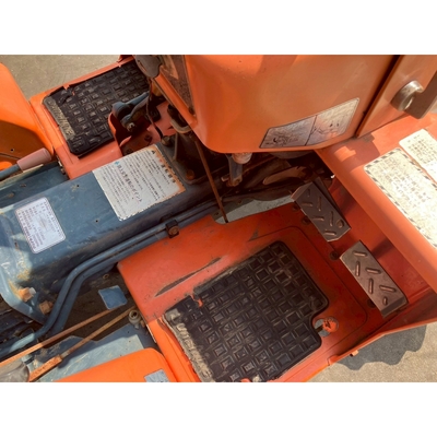 KUBOTA トラクター B1502D
