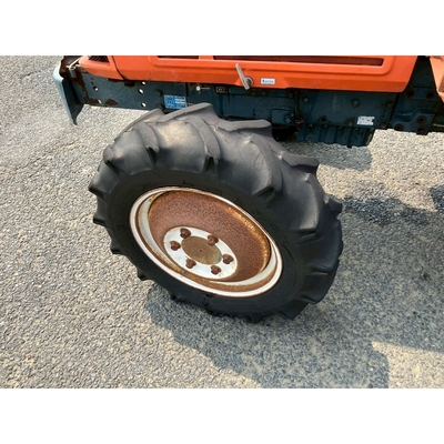 KUBOTA トラクター L1-24D