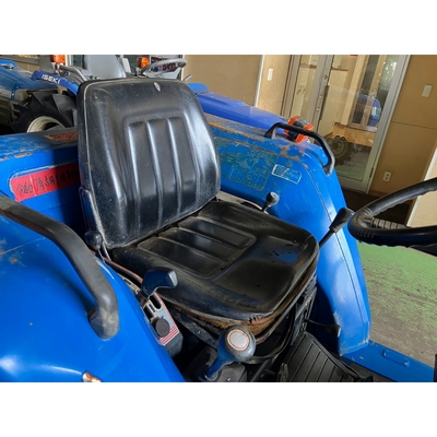 ISEKI トラクター TA230F