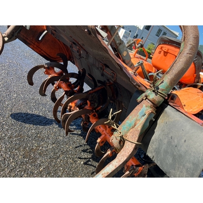 KUBOTA トラクター B7001