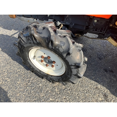 KUBOTA トラクター GB200