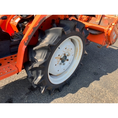 KUBOTA トラクター L1802S