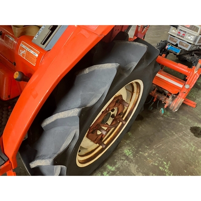 KUBOTA トラクター GL240D