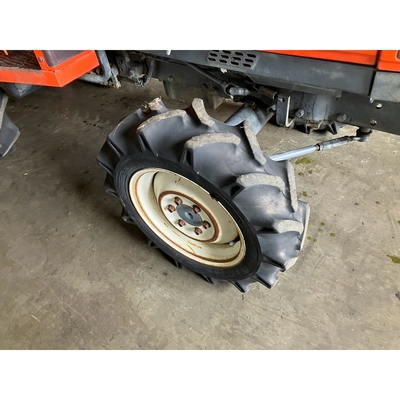 KUBOTA トラクター GL240D