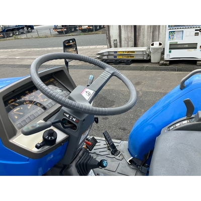 ISEKI トラクター TG273F