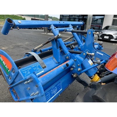 ISEKI トラクター TG273F