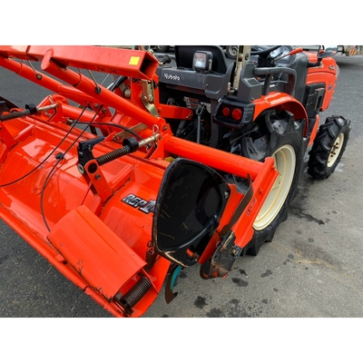 KUBOTA トラクター KB20