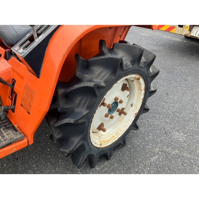 KUBOTA トラクター B1-16