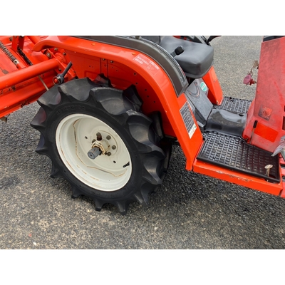 KUBOTA トラクター A-13