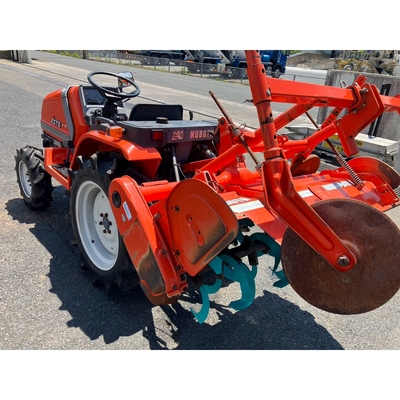 KUBOTA トラクター A-17