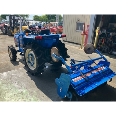 ISEKI トラクター TA210F