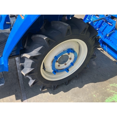 ISEKI トラクター TA210F