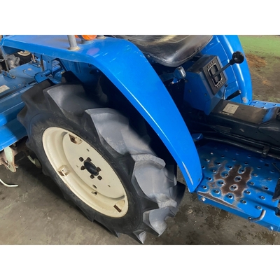 ISEKI トラクター TU1600F