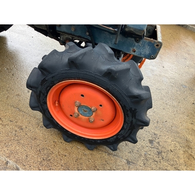 KUBOTA トラクター B6000D