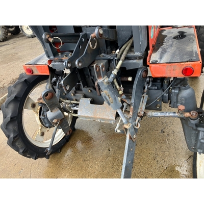 KUBOTA トラクター GB16