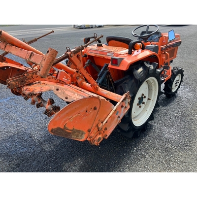 KUBOTA トラクター B1-17