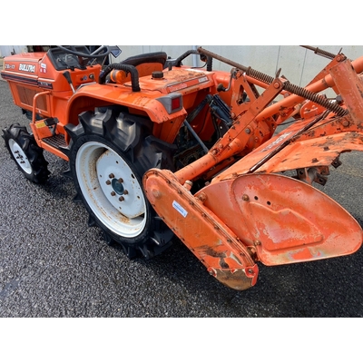 KUBOTA トラクター B1-17