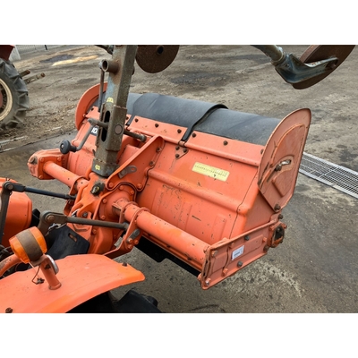 KUBOTA トラクター B7000D