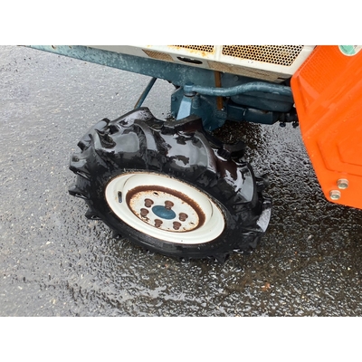 KUBOTA トラクター  B1702D