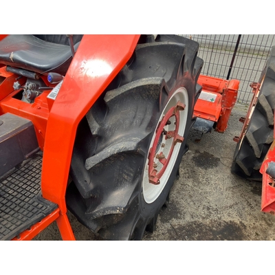 KUBOTA トラクター L1-275D