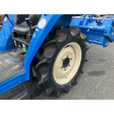 ISEKI トラクター TA227F