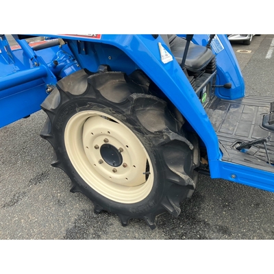 ISEKI トラクター TA227F