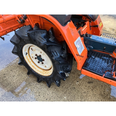 KUBOTA トラクター B1-14