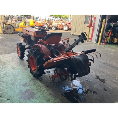 KUBOTA トラクター B6001D