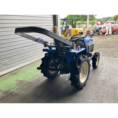 ISEKI トラクター TM15F