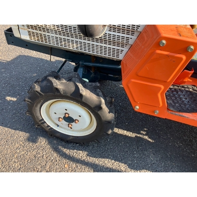 KUBOTA トラクター B1502 