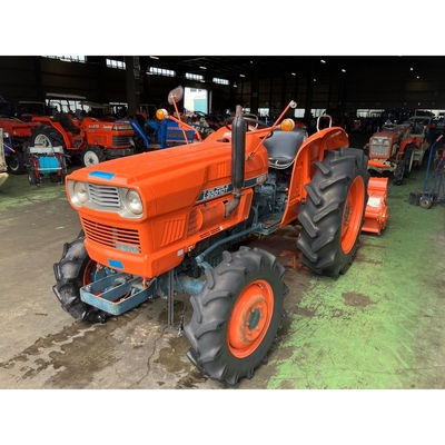 KUBOTA トラクター L3001DT