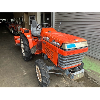 KUBOTA トラクター L1-235D