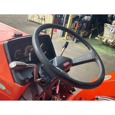 KUBOTA トラクター L1-235D