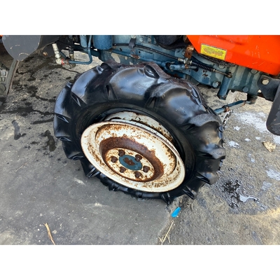 KUBOTA トラクター L1-205D