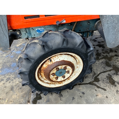 KUBOTA トラクター L1-205D