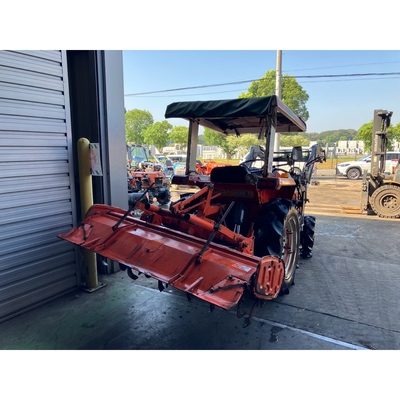 KUBOTA トラクター L1-205D