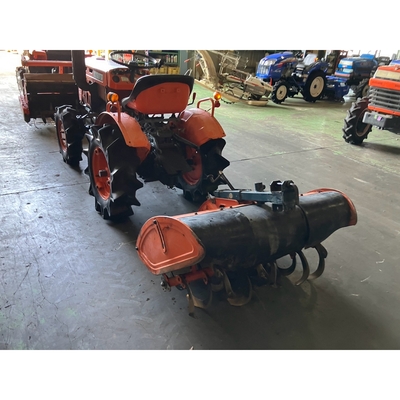 KUBOTA トラクター B6001D