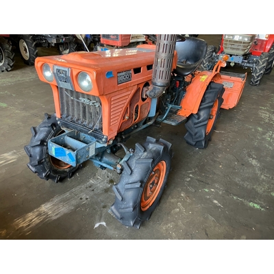 KUBOTA トラクター B6001D