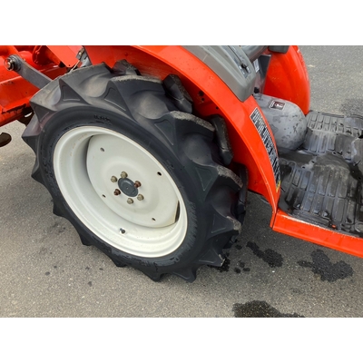 KUBOTA トラクター GB18