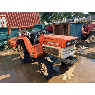 KUBOTA トラクター  B1600D