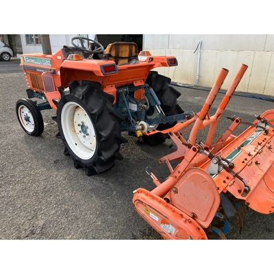 KUBOTA トラクター L1-20S