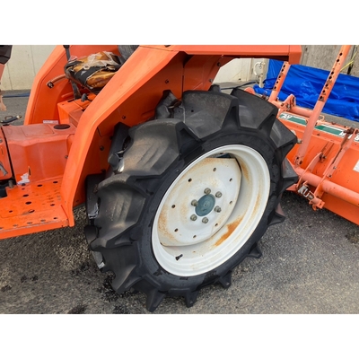 KUBOTA トラクター L1-20S