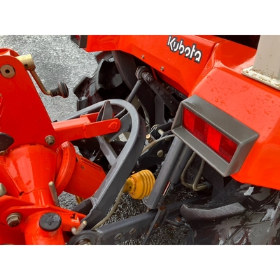 KUBOTA トラクター GT5